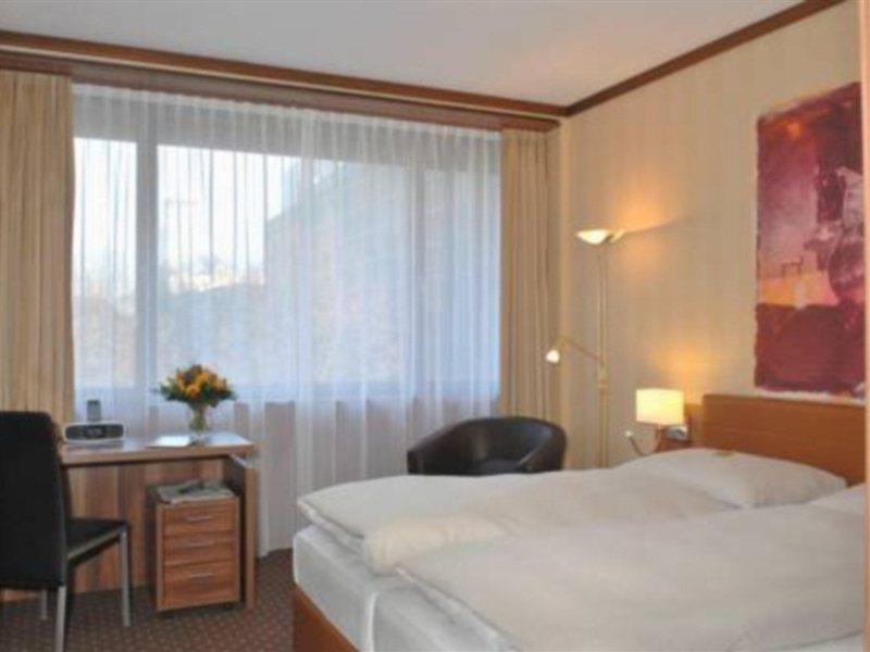 Living Hotel Duesseldorf Exterior foto